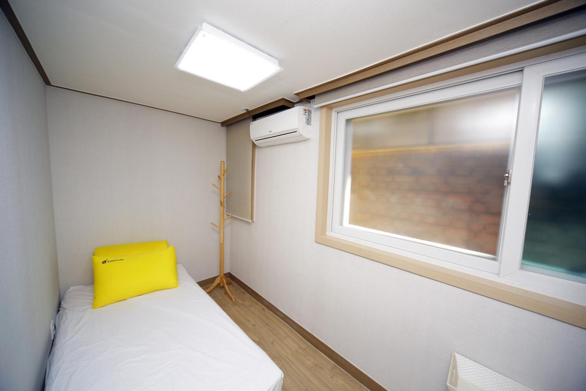 24 Guesthouse Kyunghee University Seoul Phòng bức ảnh